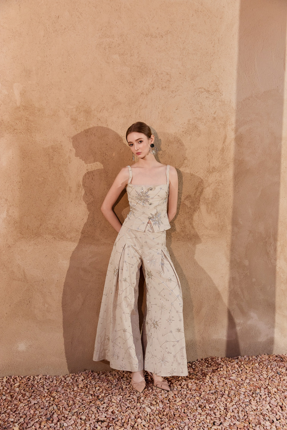 Wardrobes by chen Shooting star embroidered vest top + loose pants set