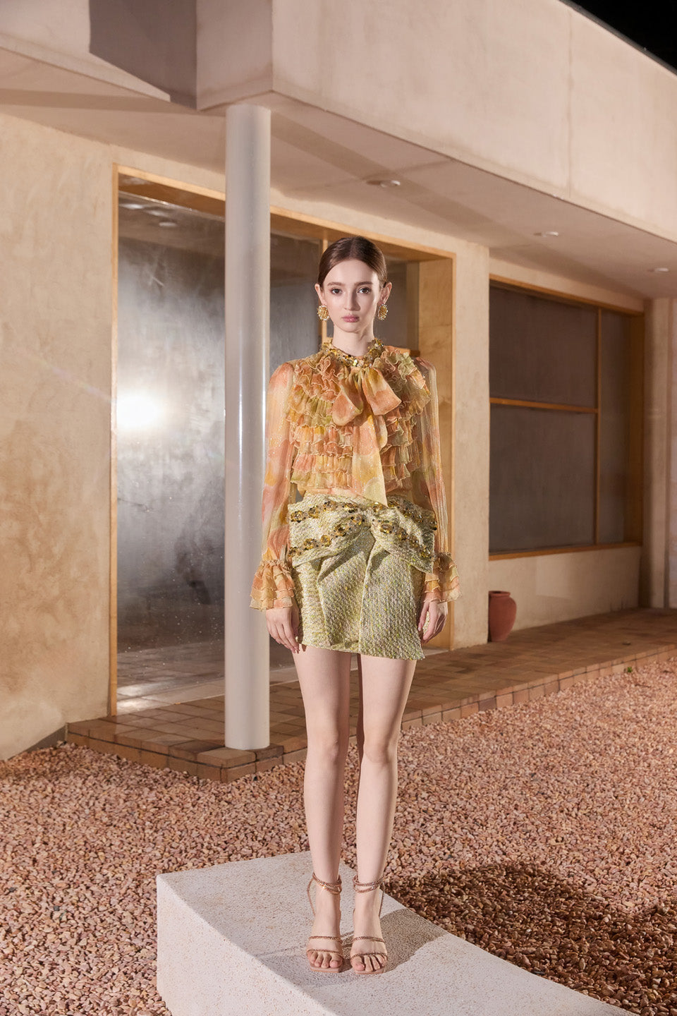 Wardrobes by chen Multi-layer lace shirt + skirt set