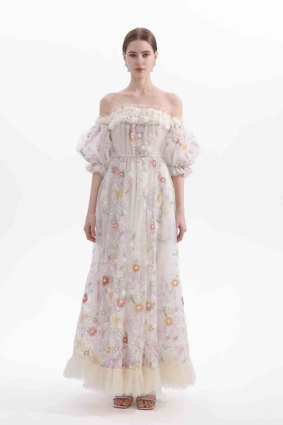 Wardrobes by chen Floral embroidered off-shoulder dress