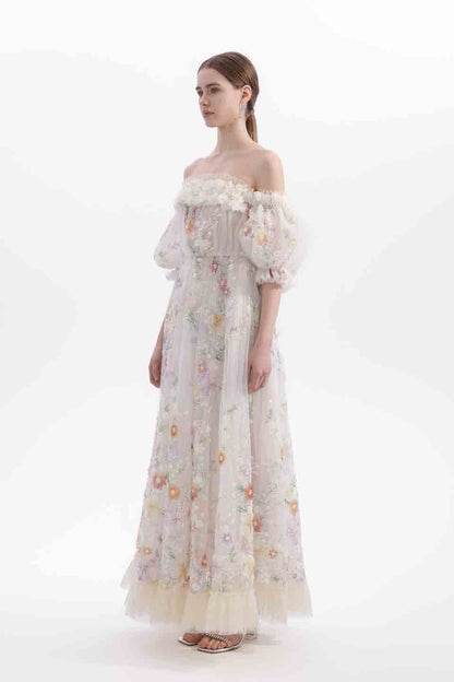 Wardrobes by chen Floral embroidered off-shoulder dress