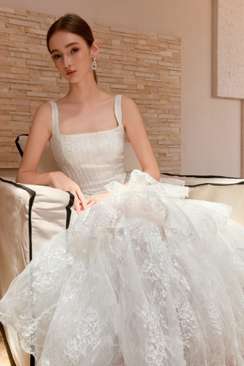 Wardrobes by chen Square collar lace tiered dress