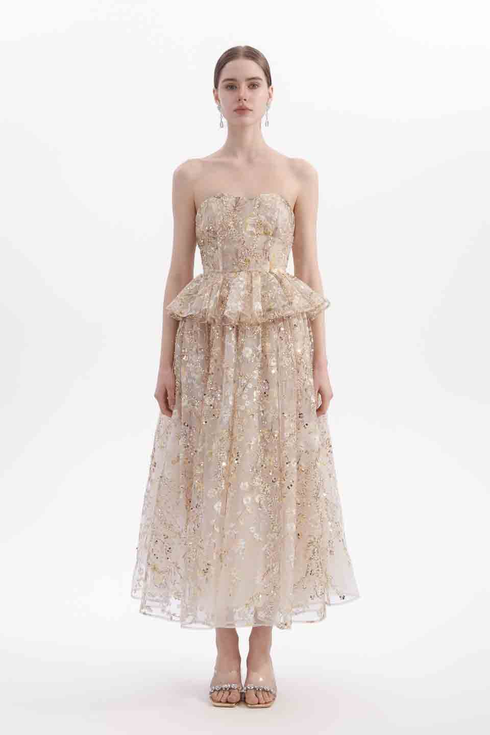 Wardrobes by chen Embroidered gilded strapless dress