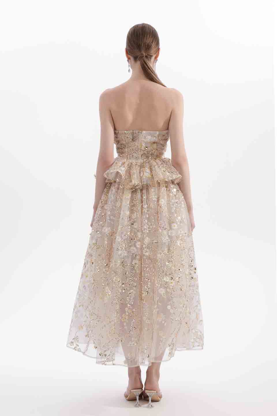 Wardrobes by chen Embroidered gilded strapless dress