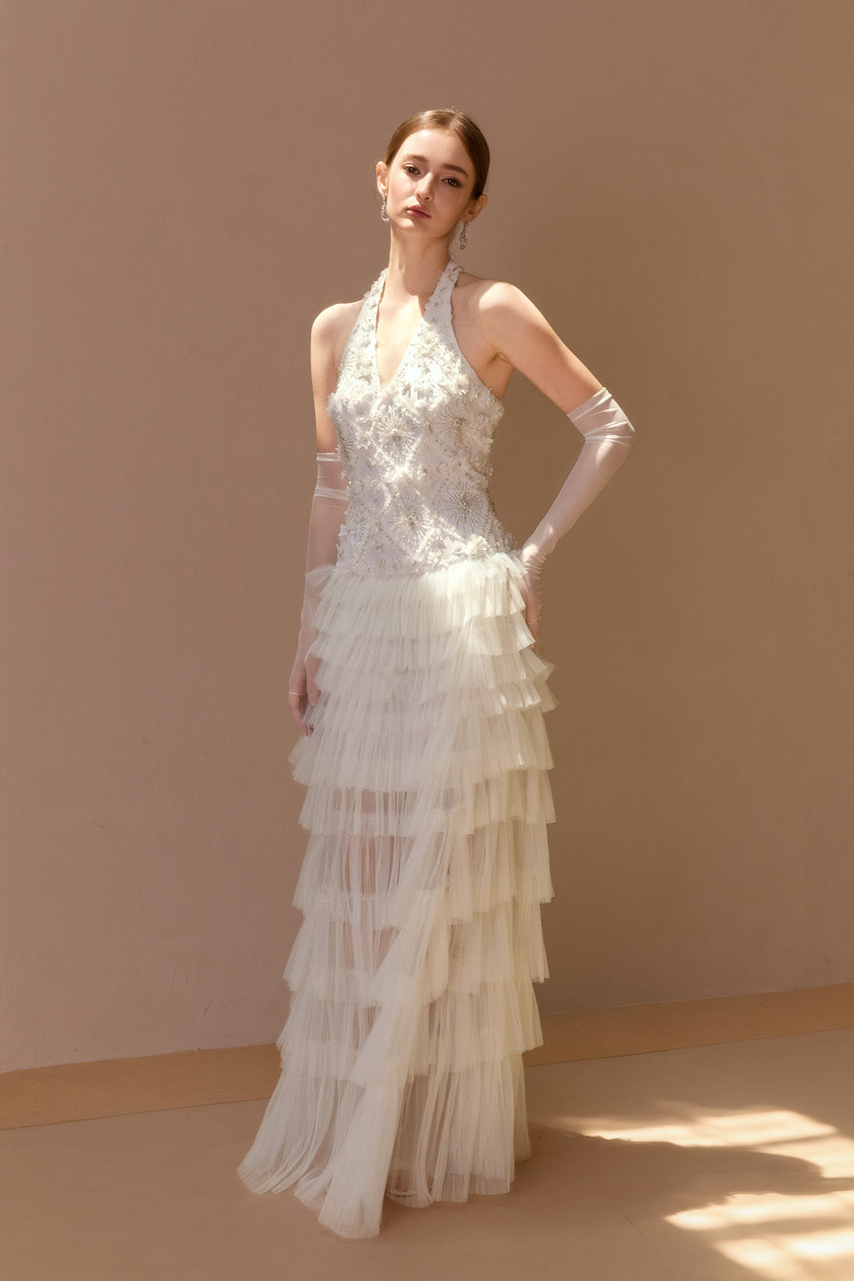 Wardrobes by chen Handmade embroidered bead V-neck layered dress (with gloves)