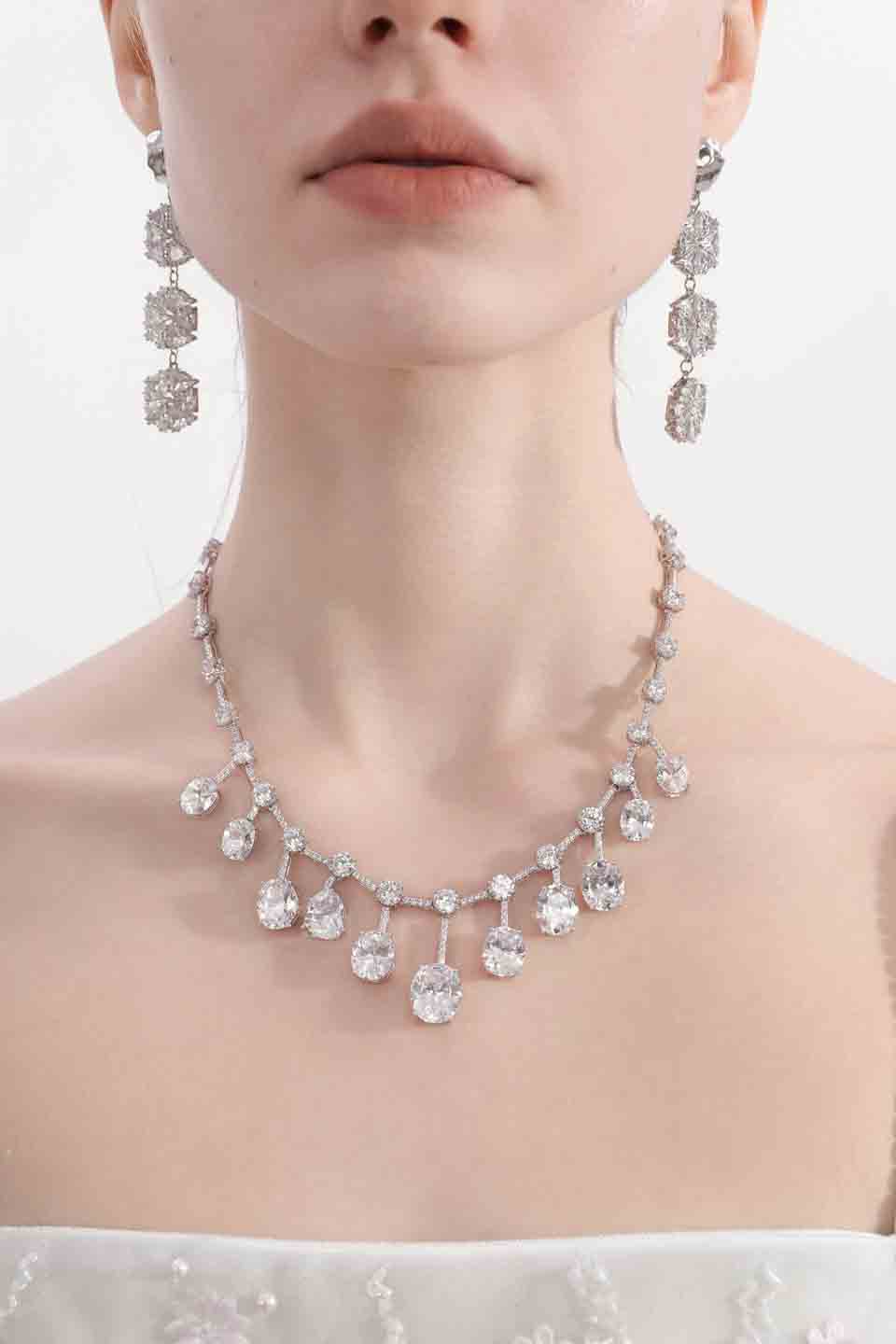 Wardrobes by chen Water droplet round zircon necklace