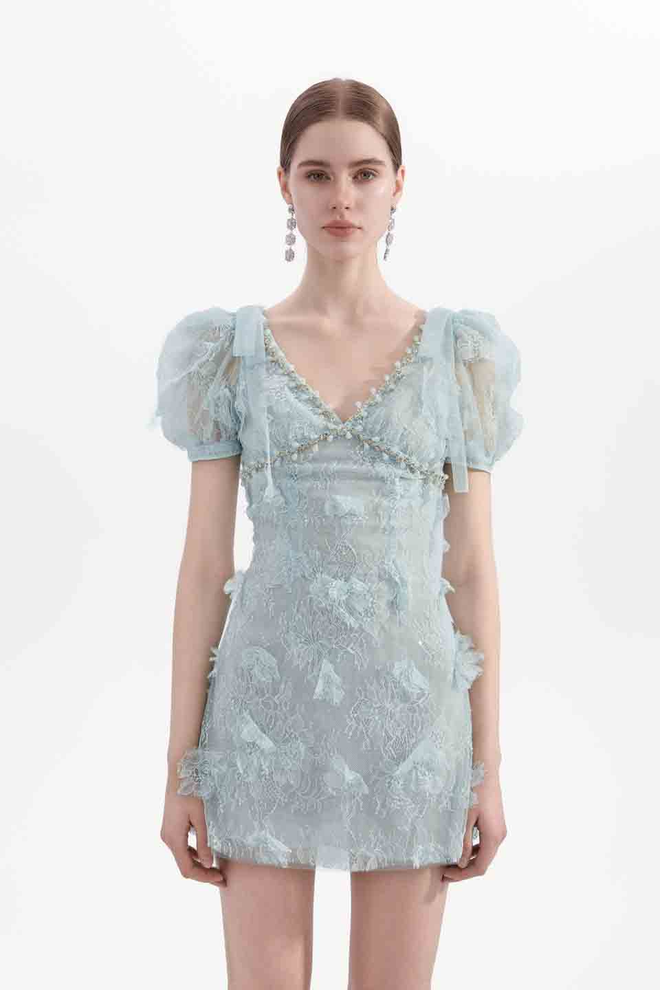 Wardrobes by chen Lace bead petal dress