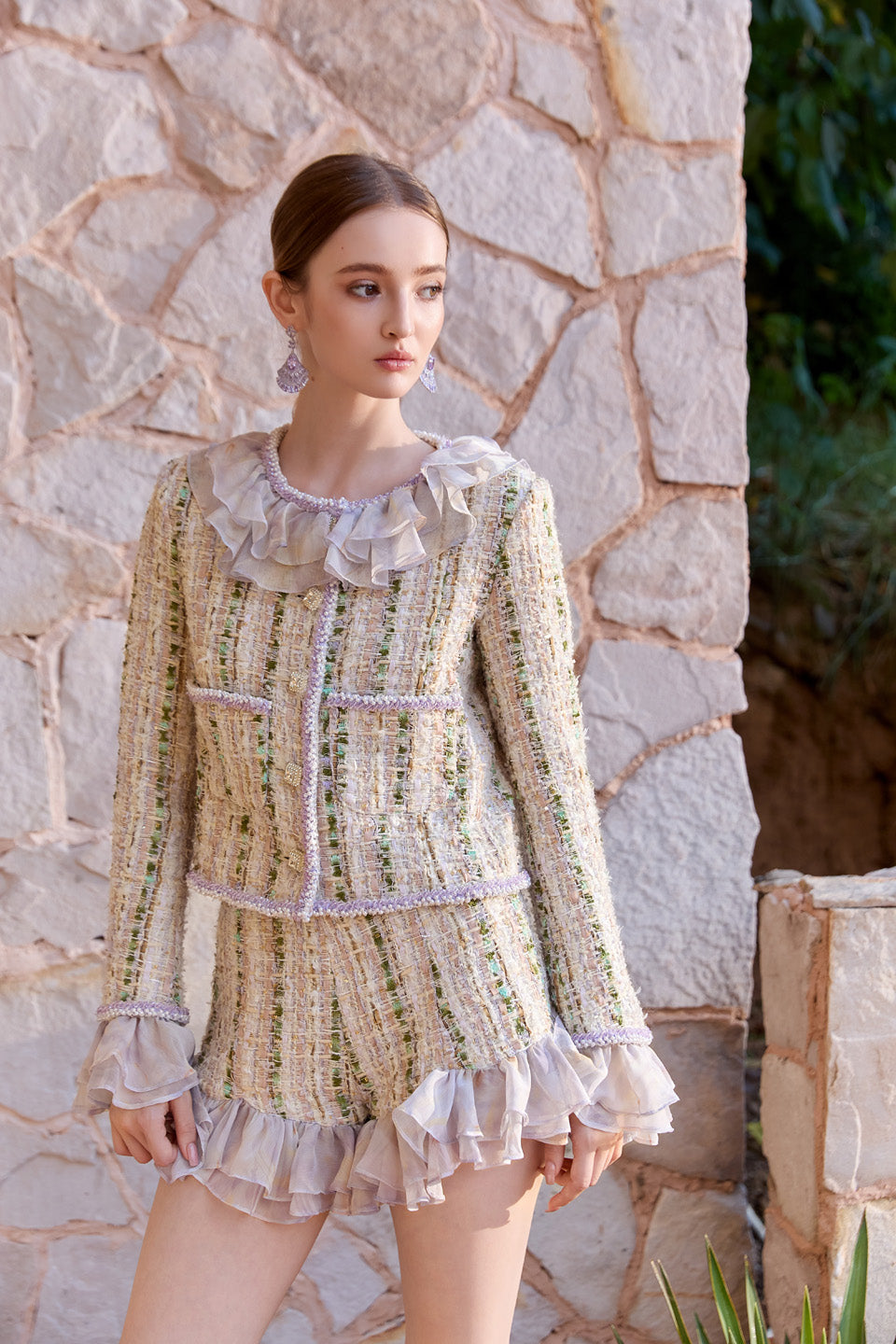 Wardrobes by chen Tweed ruffle edge jacket + shorts set