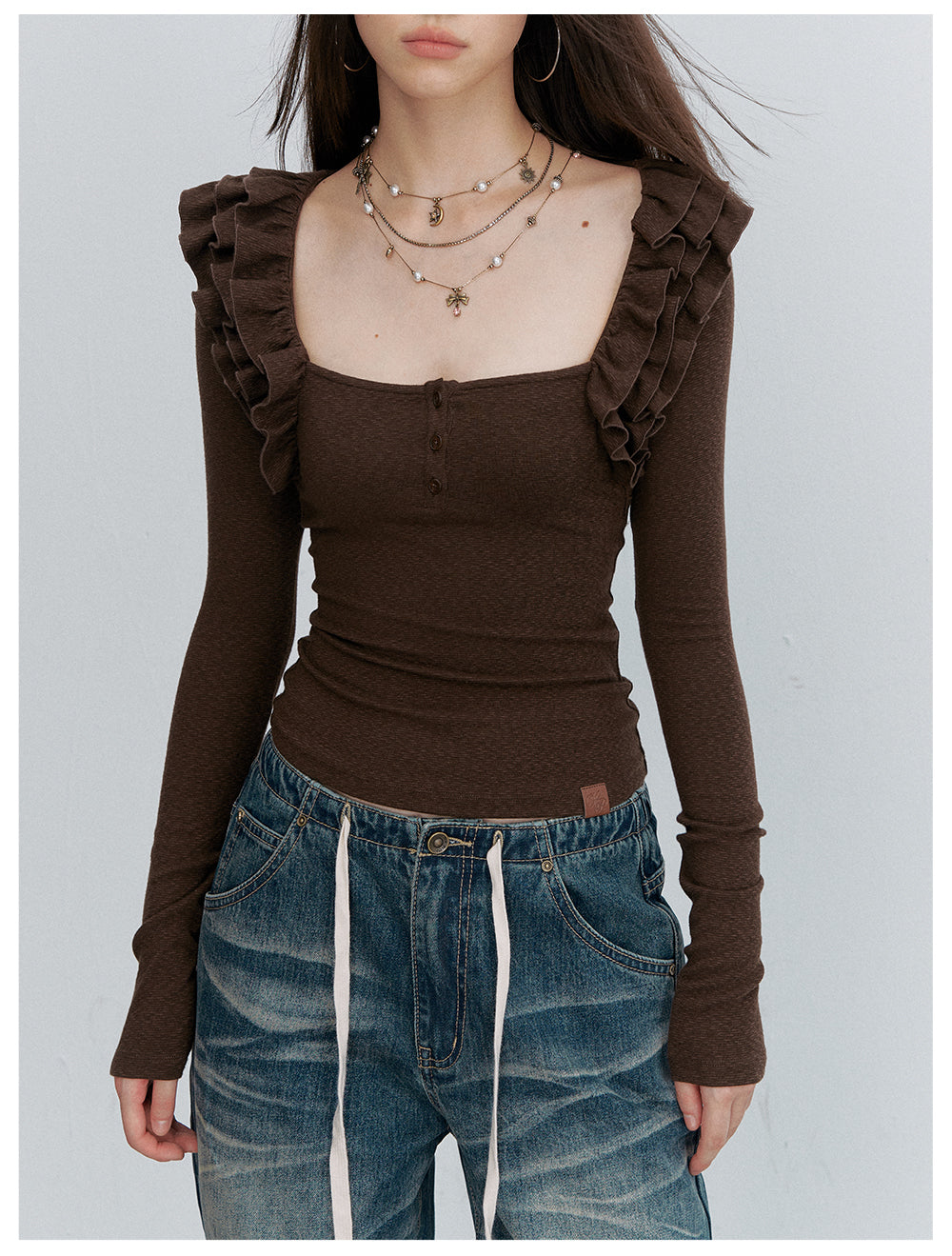 VIA PITTI VIACT6256 Ruched Ruffle-Trim Fitted Top