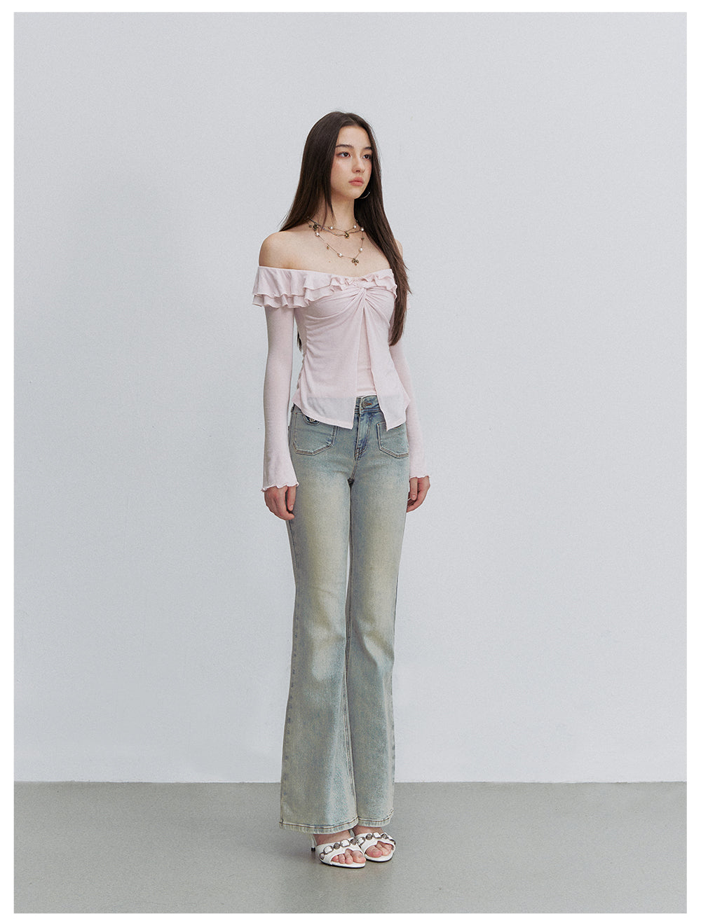 VIA PITTI VIACP6255 Heart-Button Fitted Flared Jeans