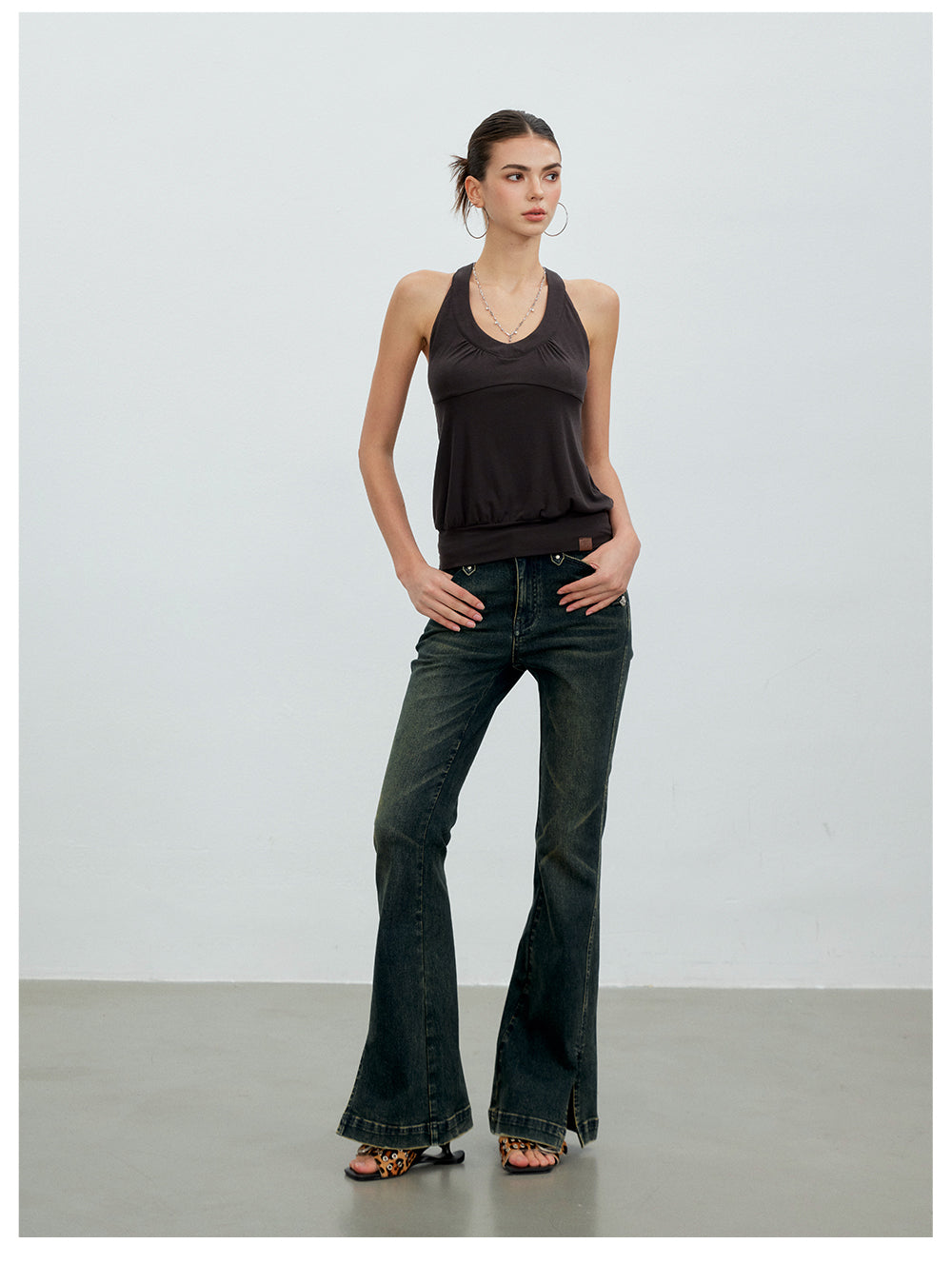 VIA PITTI VIACP6219 Vintage Split-Hem Flared Jeans