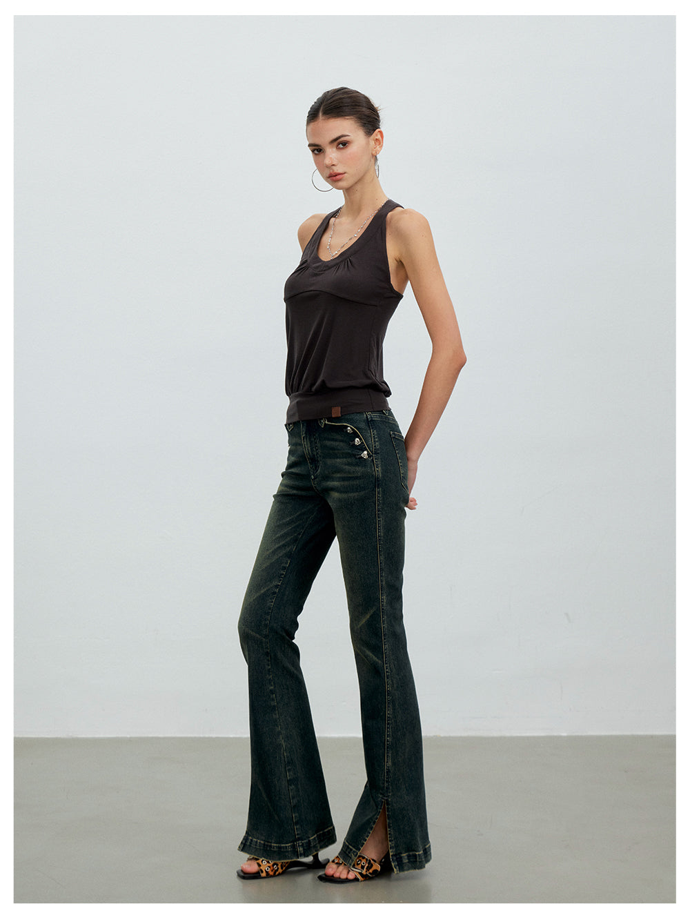 VIA PITTI VIACP6219 Vintage Split-Hem Flared Jeans