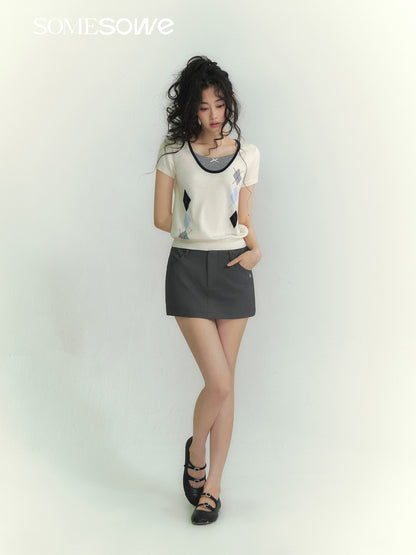 SOMESOWE S2609077 Lingge color matching fake two piece top