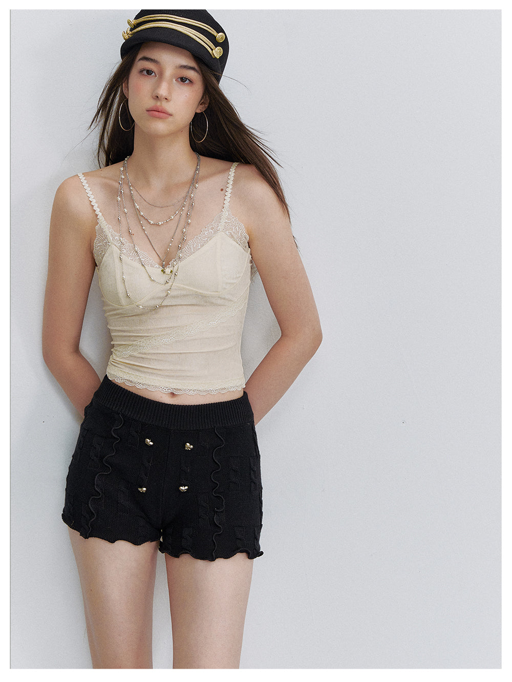 VIA PITTI VIACK6315+VIACK6314 Scalloped-Trim Cardigan &amp; Shorts Set
