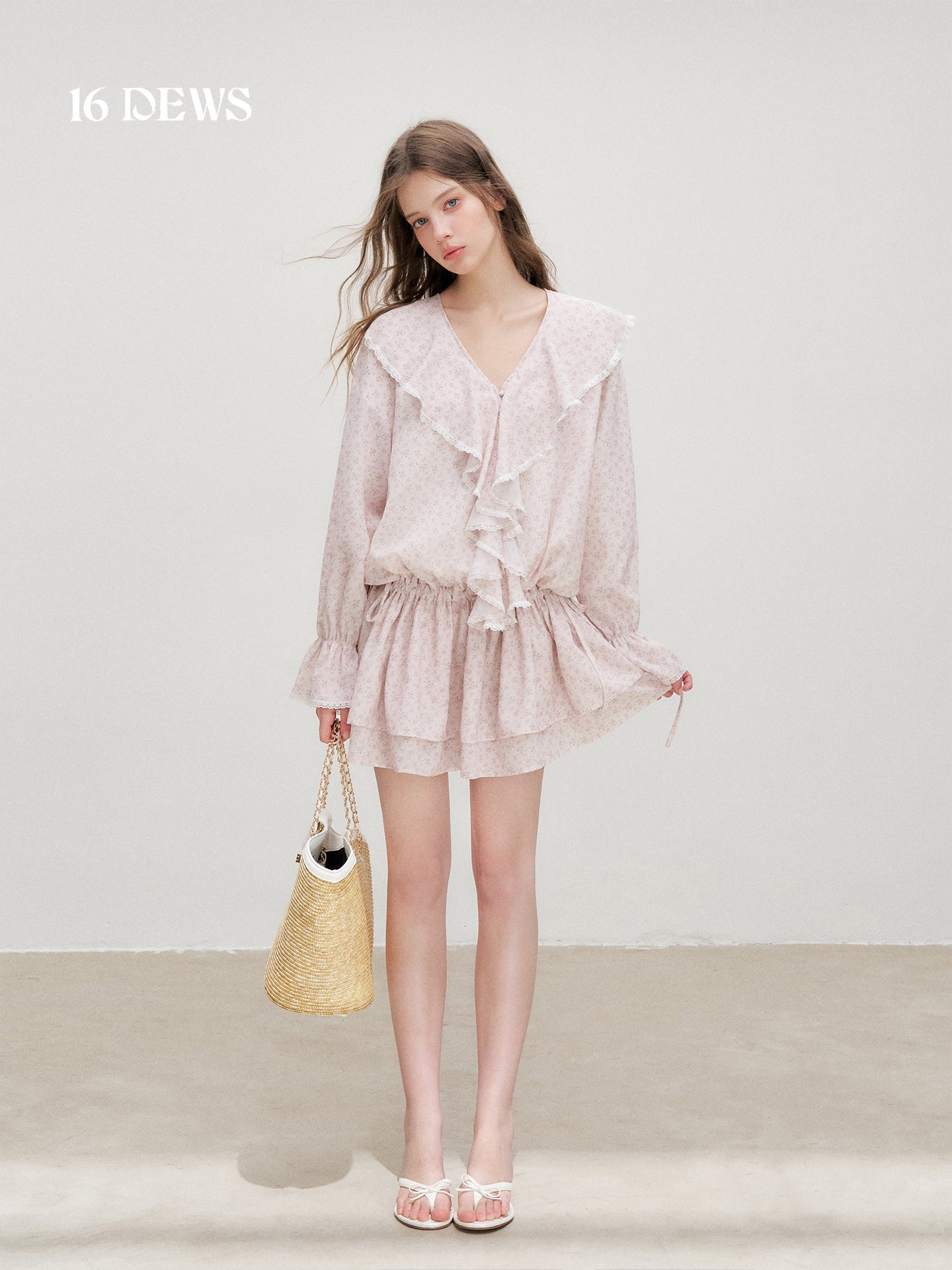 16DEWS 16D26337 Light Pink Floral Ruffle V-Neck Dress