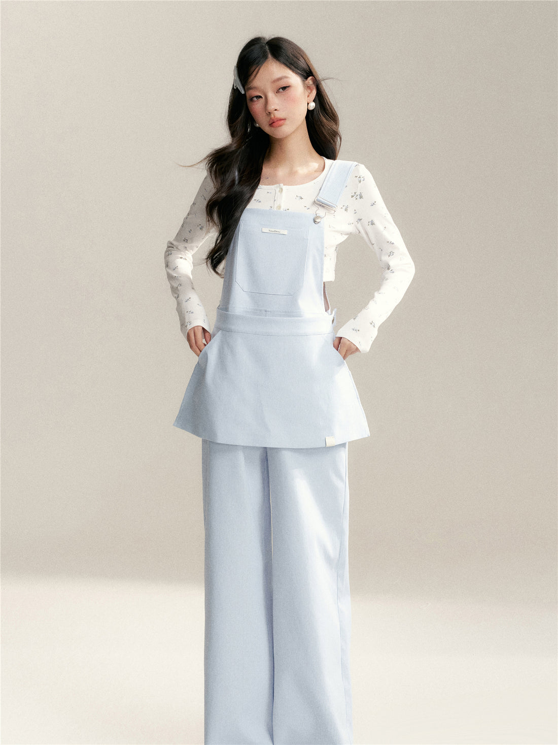 16DEWS 16D26061 Blue and white striped loose overalls