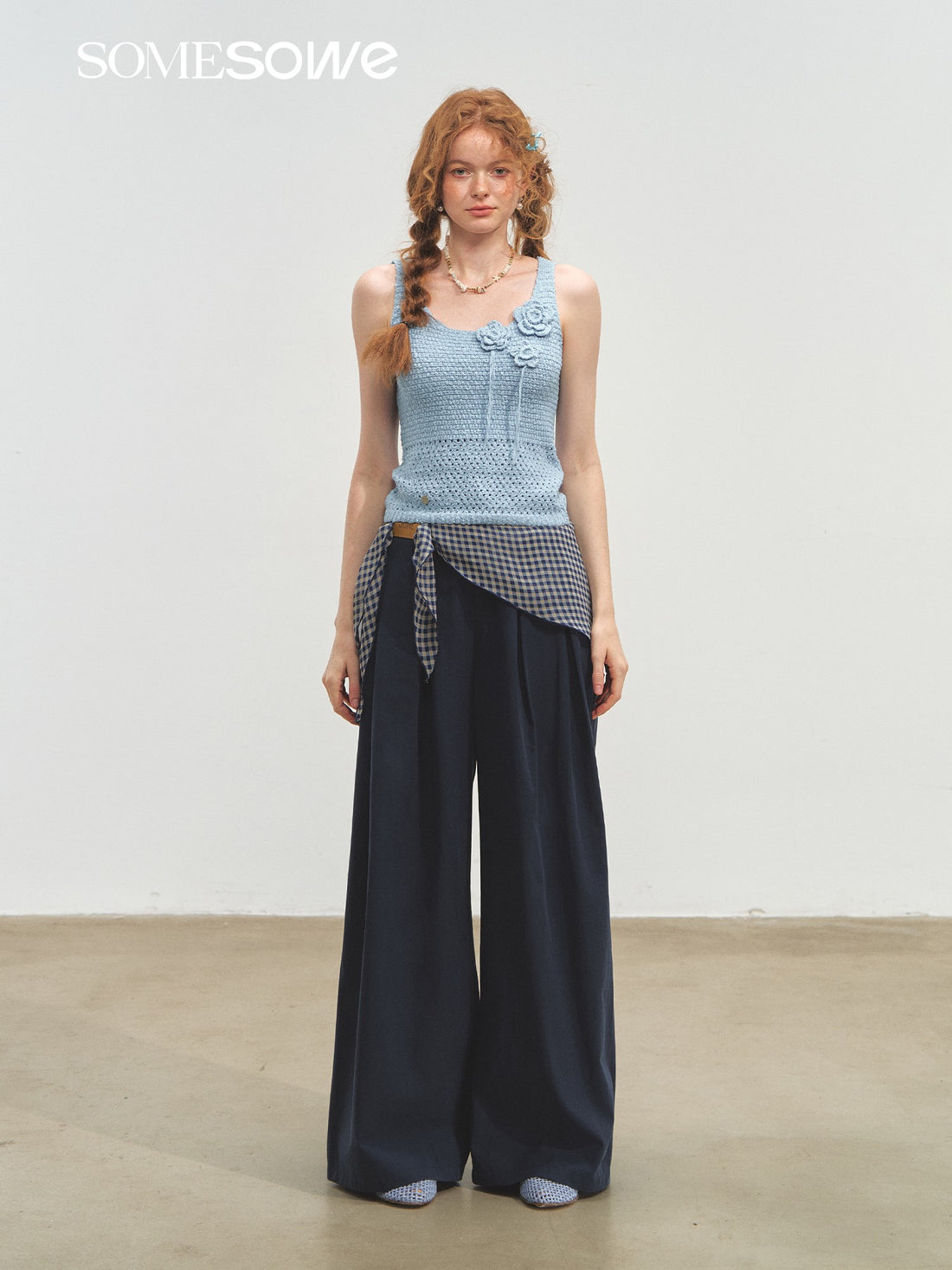 SOMESOWE S2508151 Handmade flower crochet vest (2color)