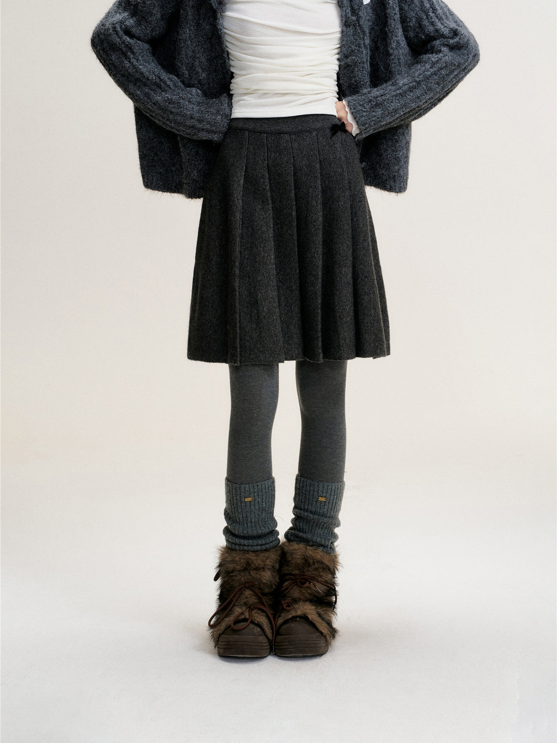 16DEWS 16D25491 Thick wool high waisted A-line skirt