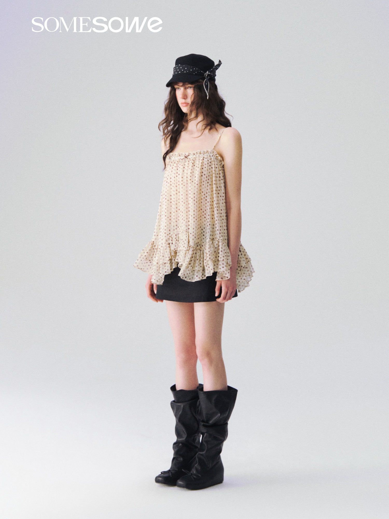 SOMESOWE S2609091 Light wave point irregular suspender top