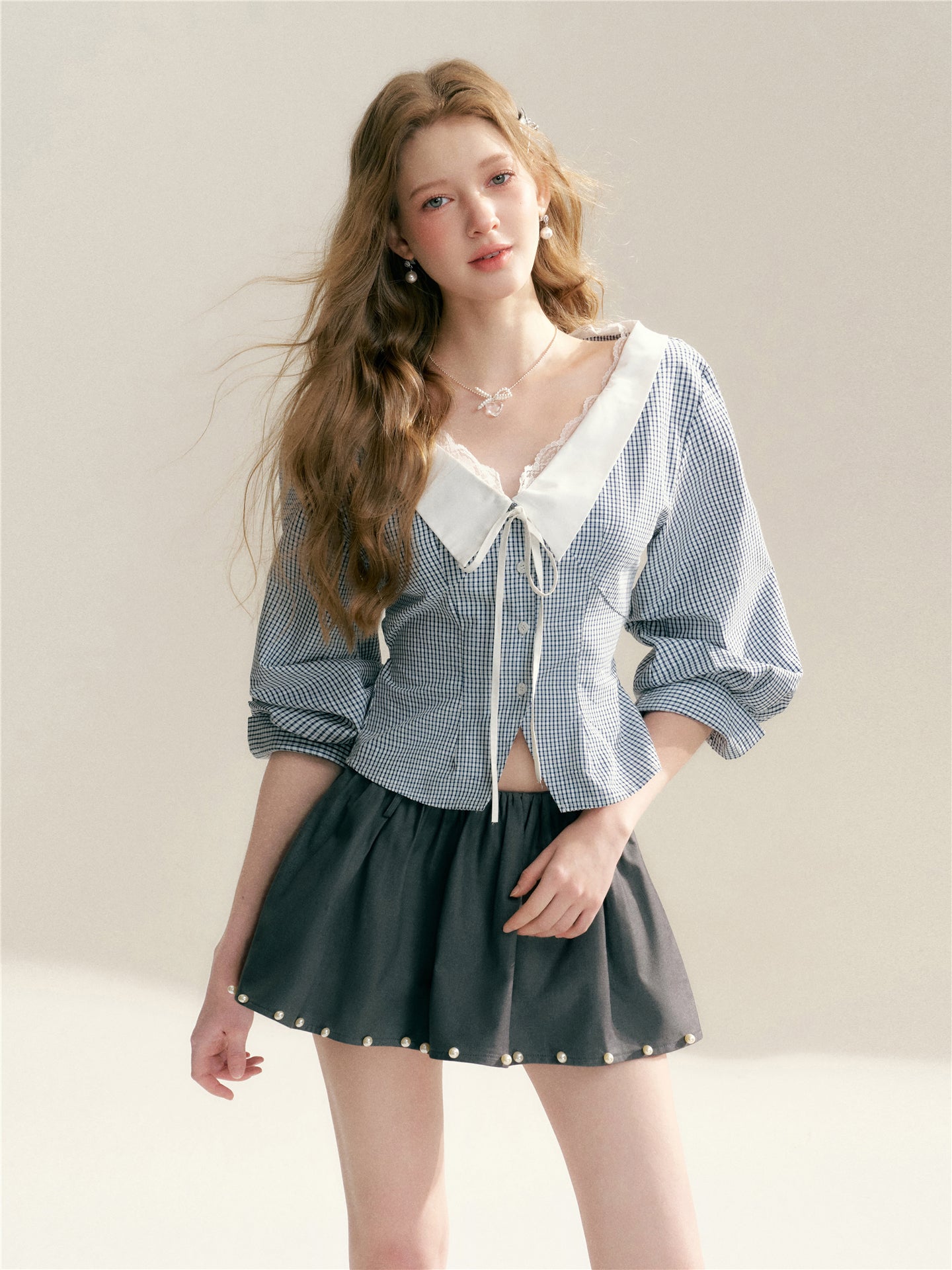 16DEWS 16D26020 Lace edged V-neck plaid patchwork waist cinching shirt