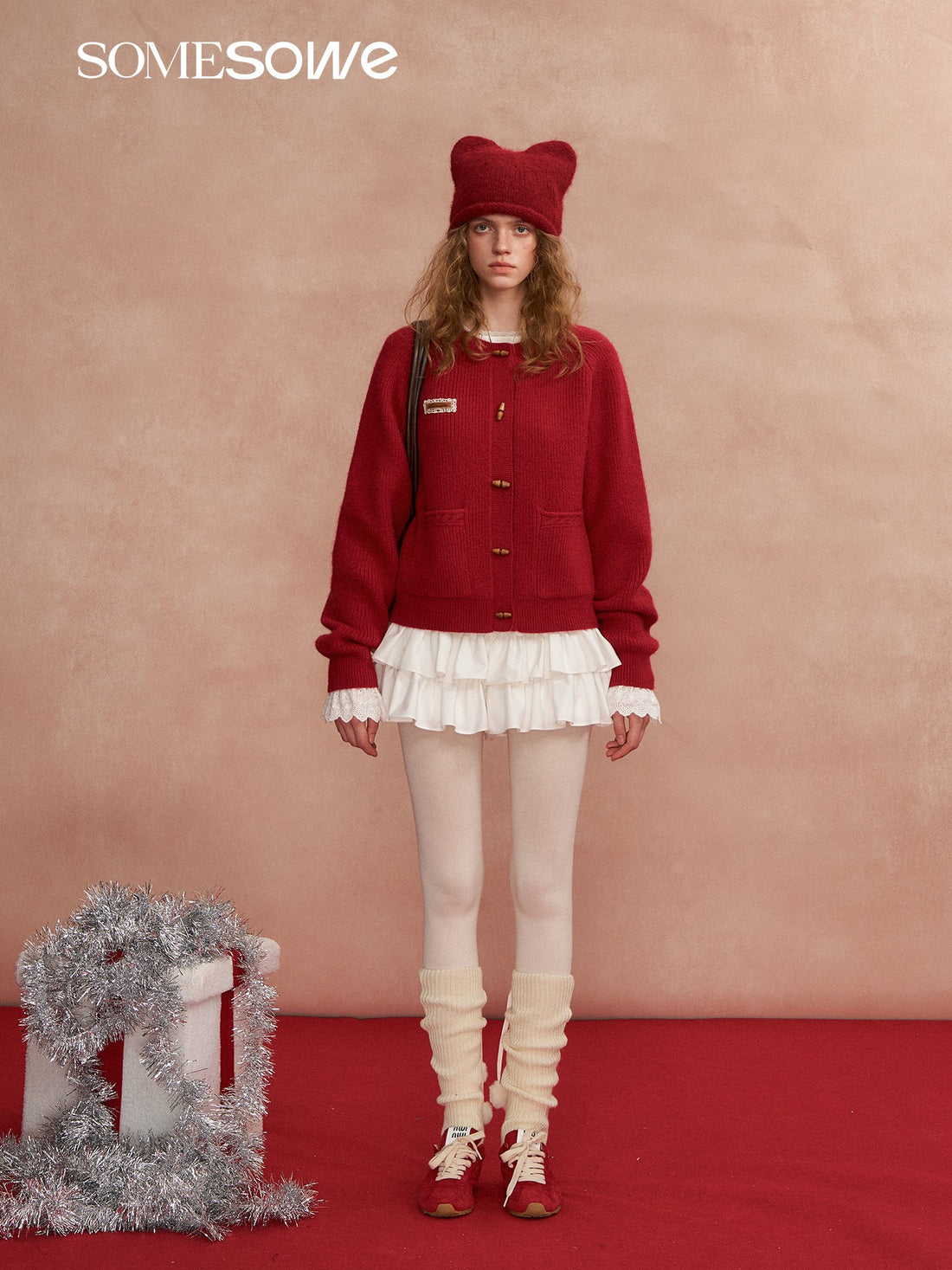 SOMESOWE S2508292 Retro cow horn button round neck sweater cardigan