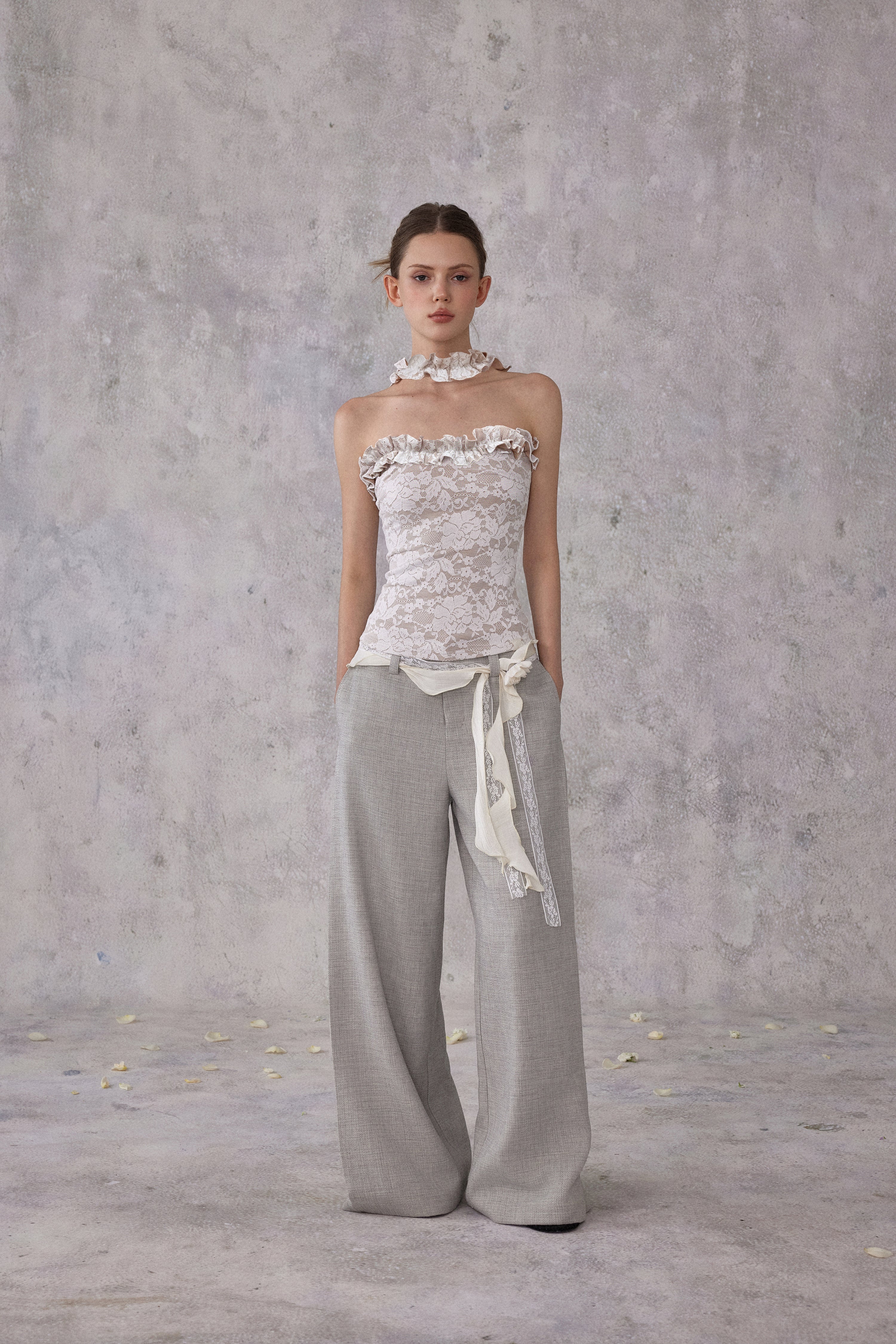 NOMEANSNO in stock N189 Lace ruffle edge strapless top