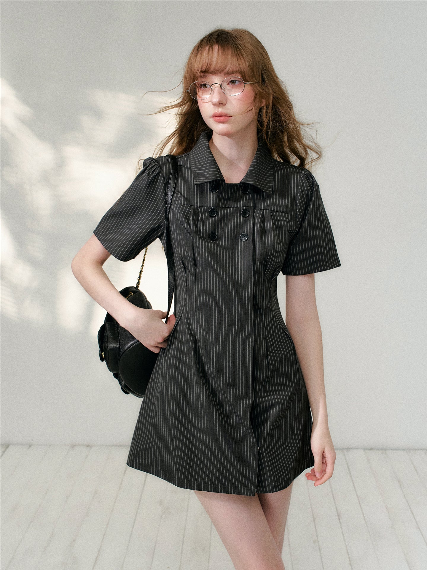 16DEWS 16D26092 Striped waist cinched shirt dress