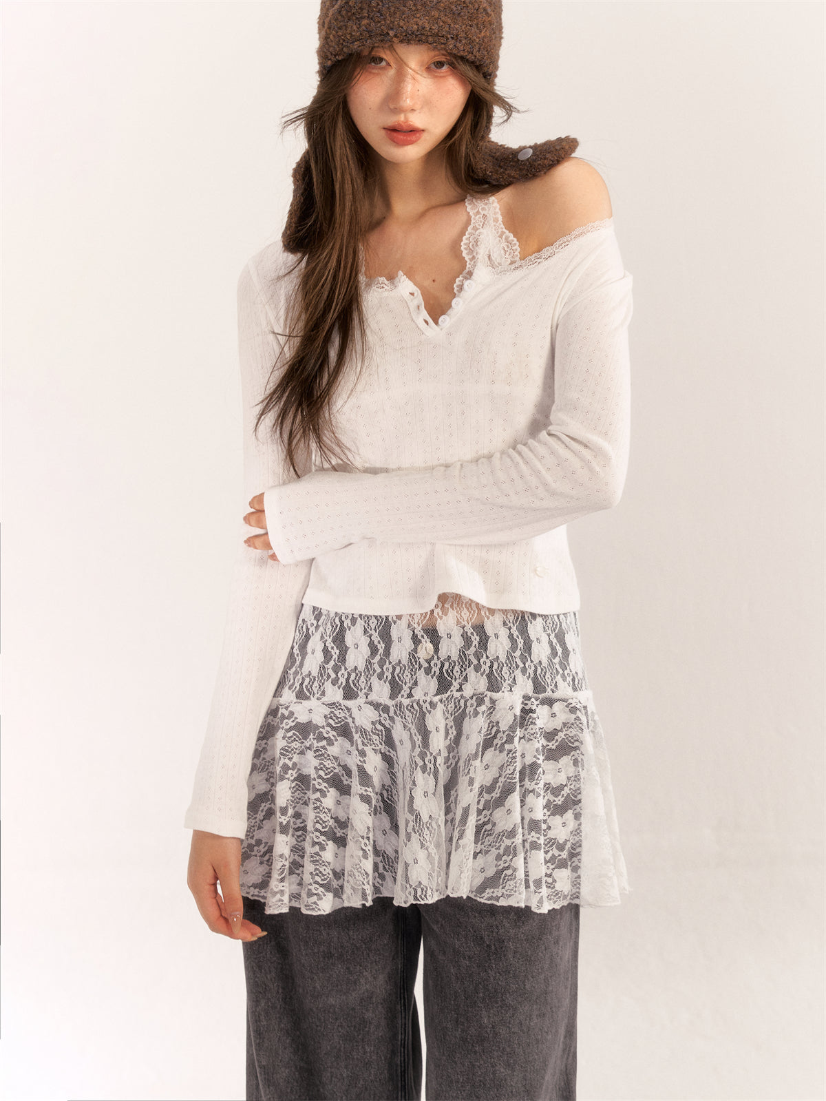 AsGony Lace halterneck layered base layer top