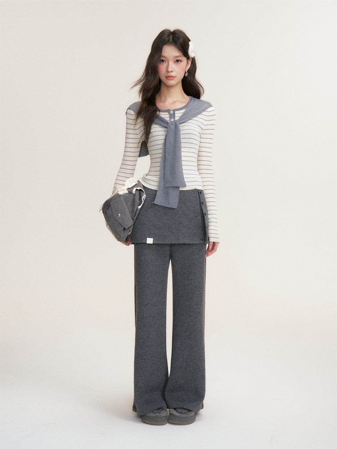 16DEWS 16D25449 Fake two piece slim fit long sleeved knitted top