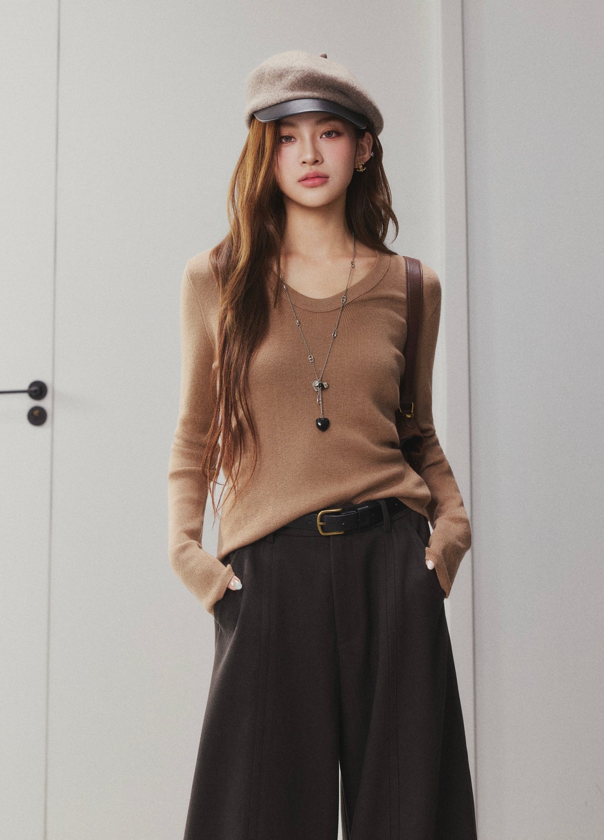 OTEBANBASS Ote260912 U-Neck Base Layer Knit Top