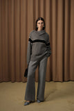 DIANA VEVINA D42W062Y1130R / D42W062Y1130H Contrasting colors sweater