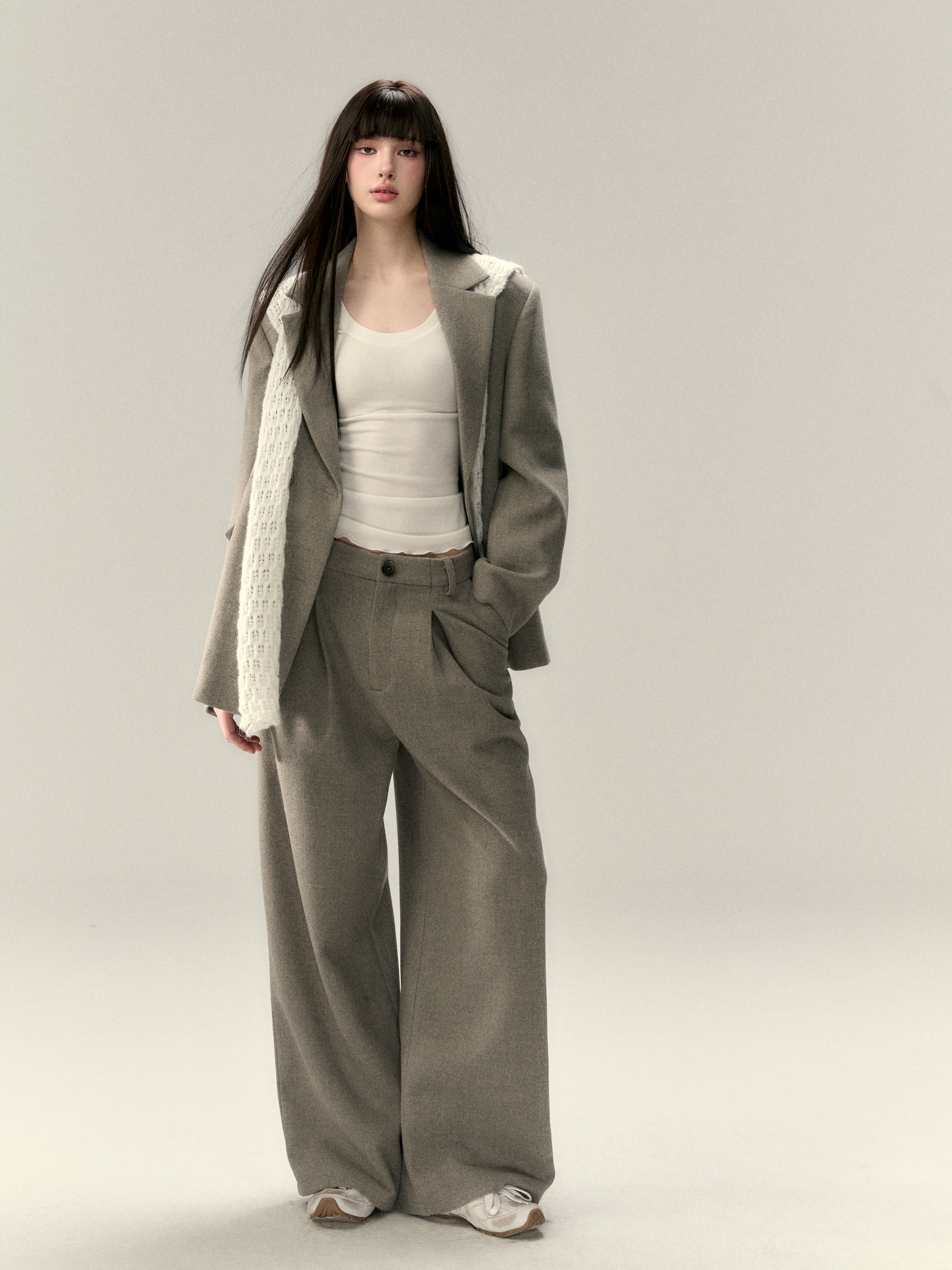 VIA PITTI V25AP017 Thick woolen trousers and trousers