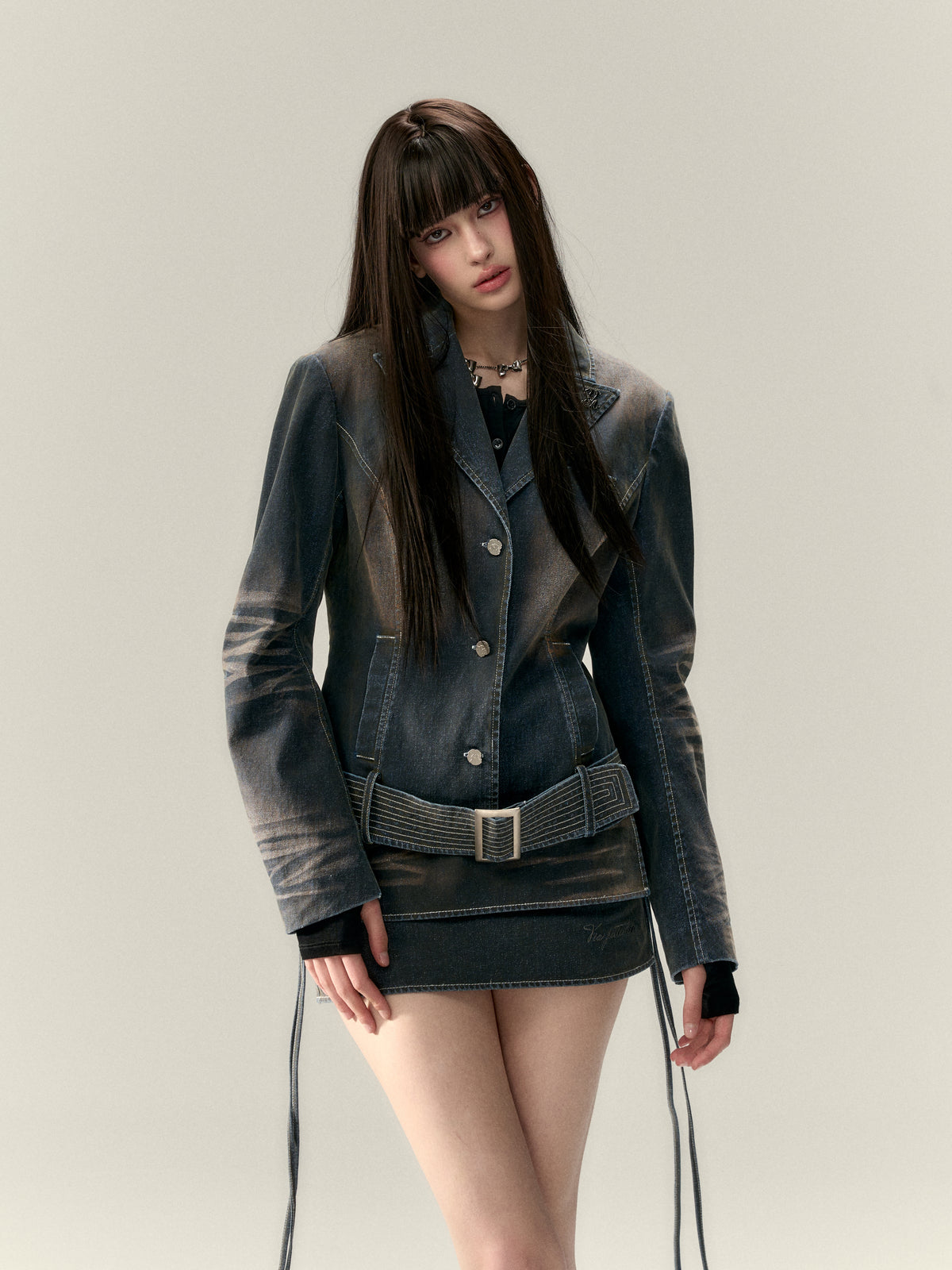 VIA PITTI V25AC030 Wide waist jacket + skirt suit