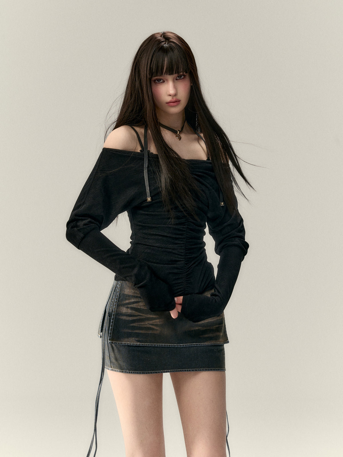 VIA PITTI V25ATP029 Off-shoulder top