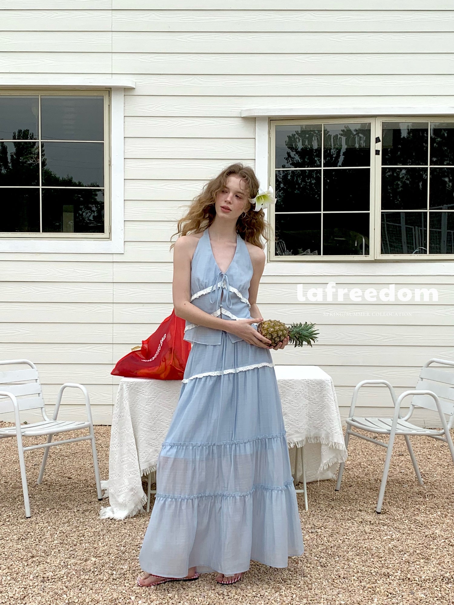 Lafreedom LAC350408&amp;LAC350409 Vacation style halter neck top+lace patchwork skirt (2color)