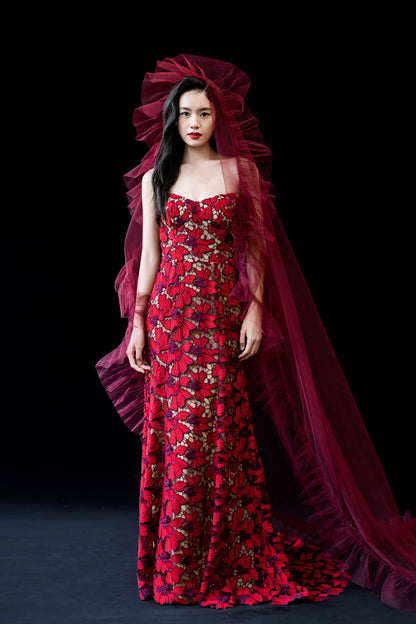 GORGEOUS Red flower lace strapless maxi dress