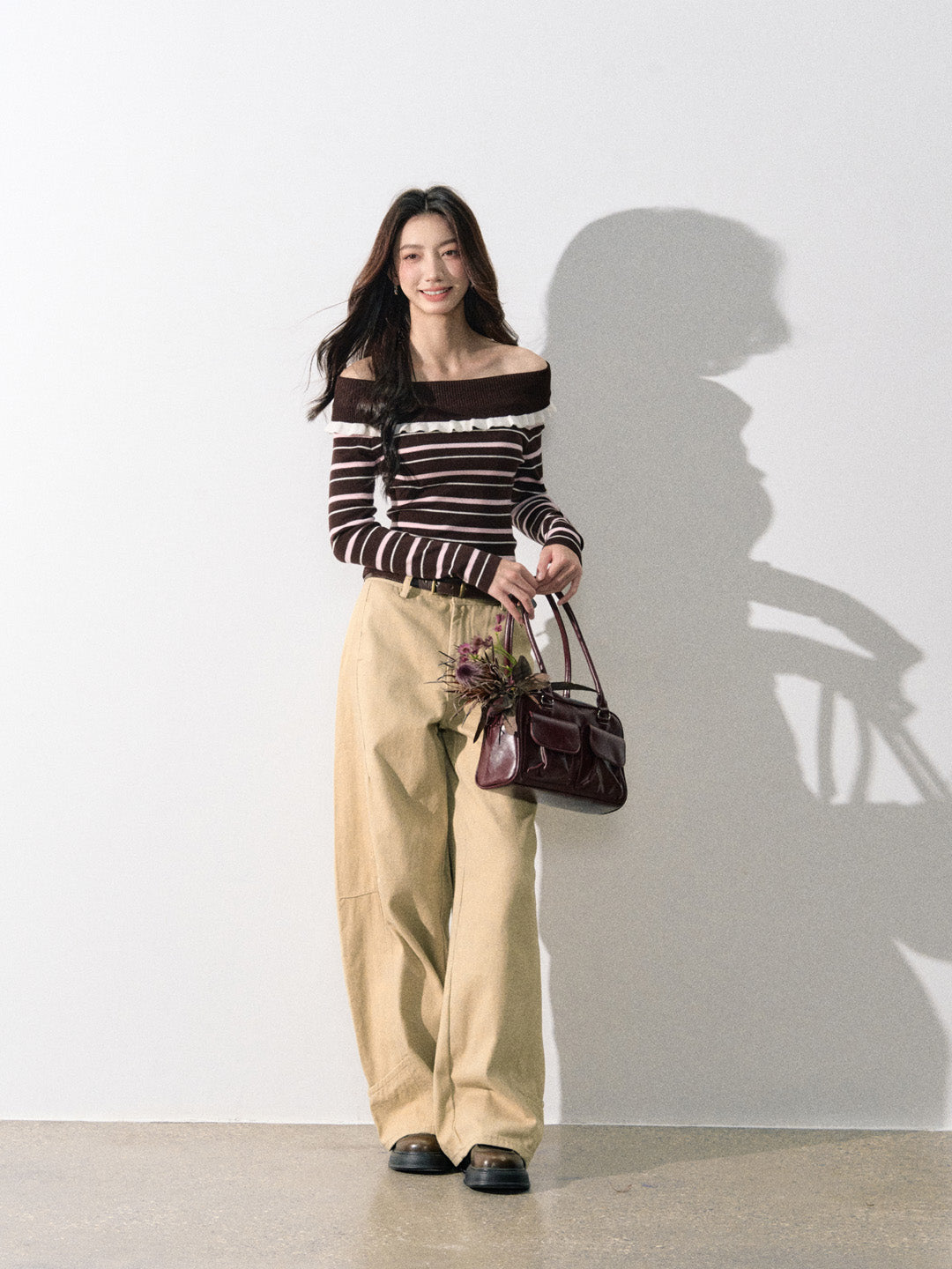Lafreedom LAF350820&amp;LAF350821 Off shoulder round neck knitted top + pants set