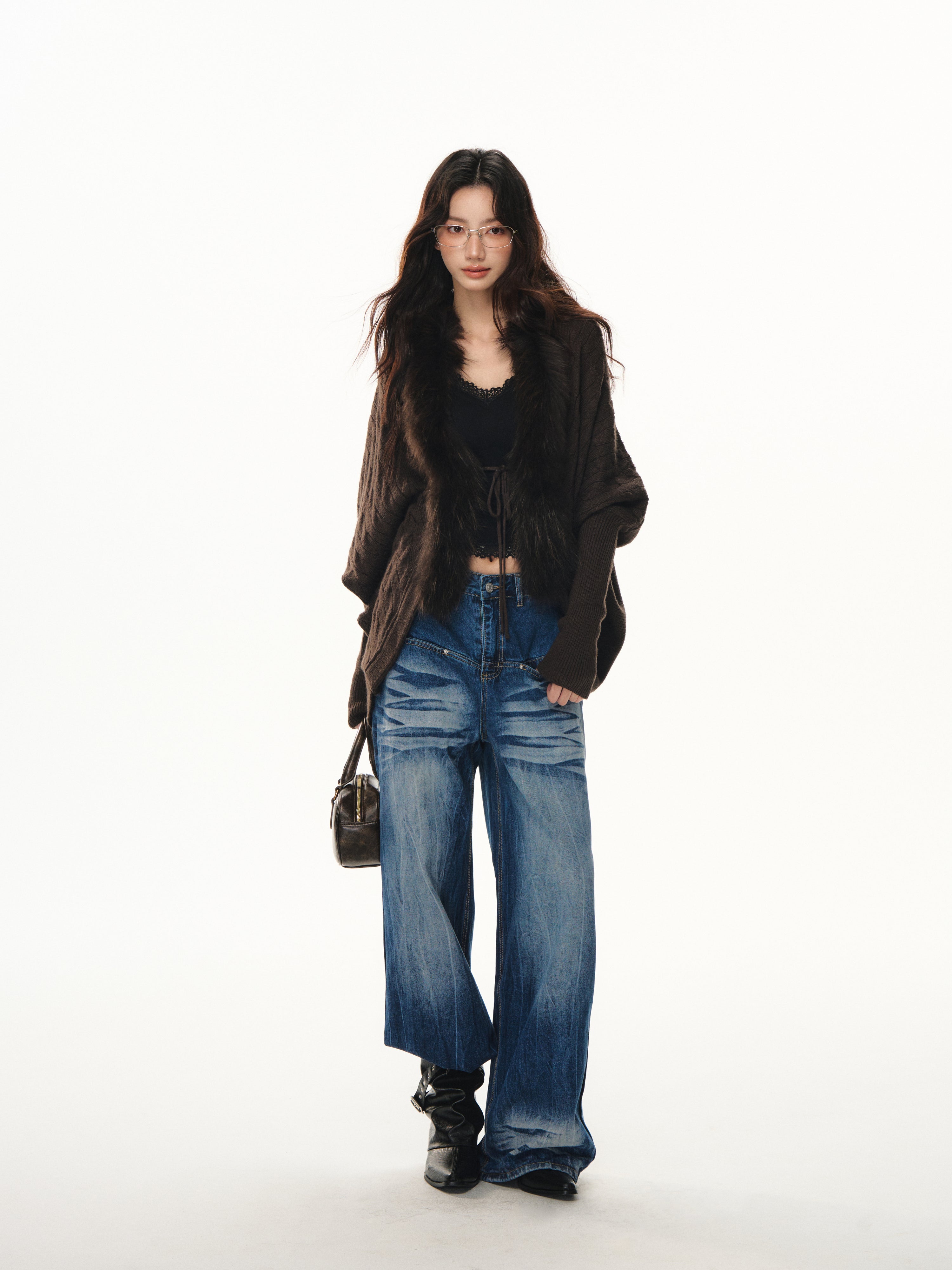 Lafreedom LAF351107 Lazy style patchwork fur collar bat sleeve knitted cardigan