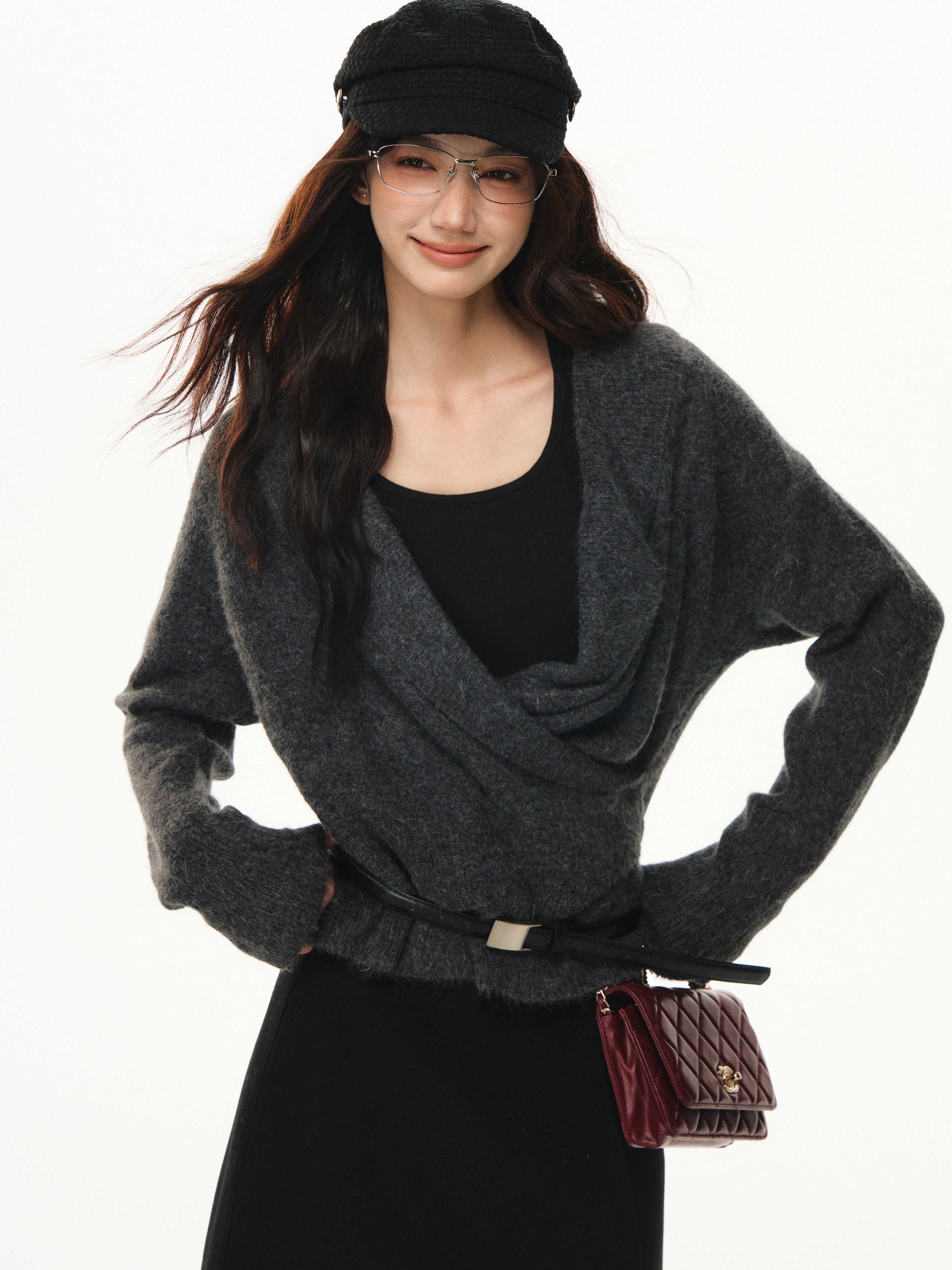 Lafreedom LAF351108 Swinging collar cross wool knitted two-piece set