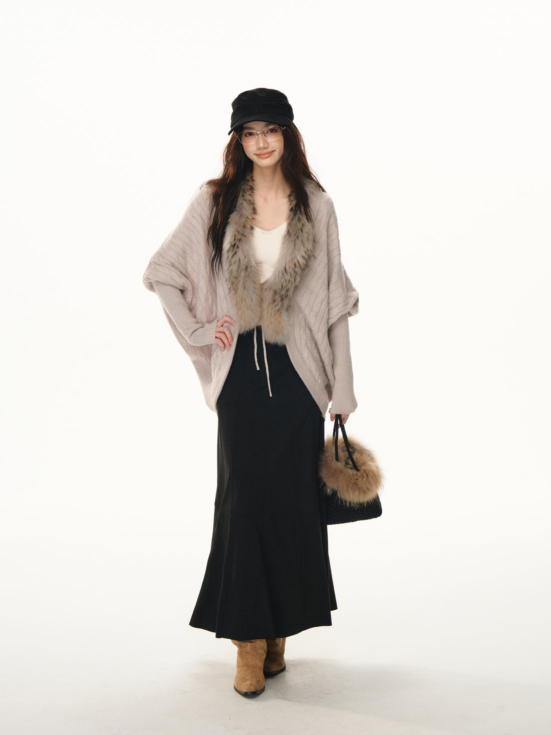 Lafreedom LAF351107 Lazy style patchwork fur collar bat sleeve knitted cardigan