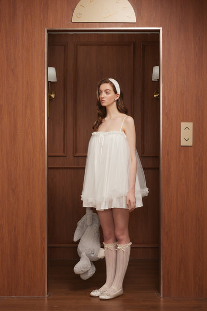 First Date Camisole lace puffy gauze dress
