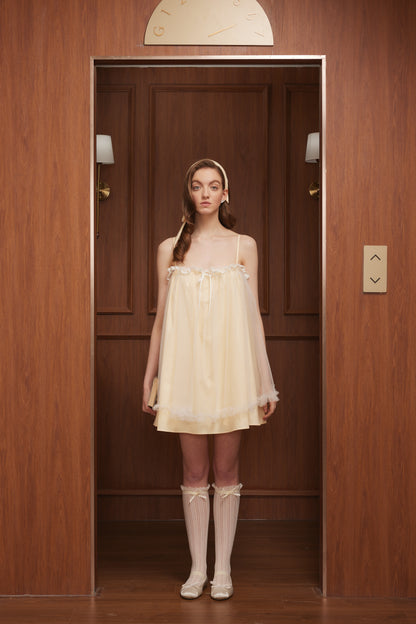 First Date Camisole lace puffy gauze dress
