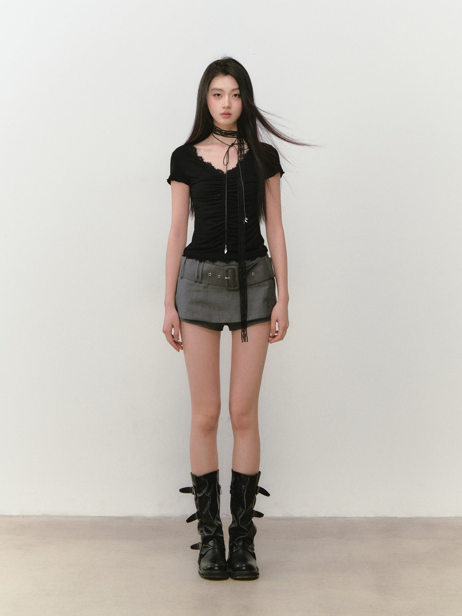 VIA PITTI VIABTP264 Lace backless beaded T-shirt