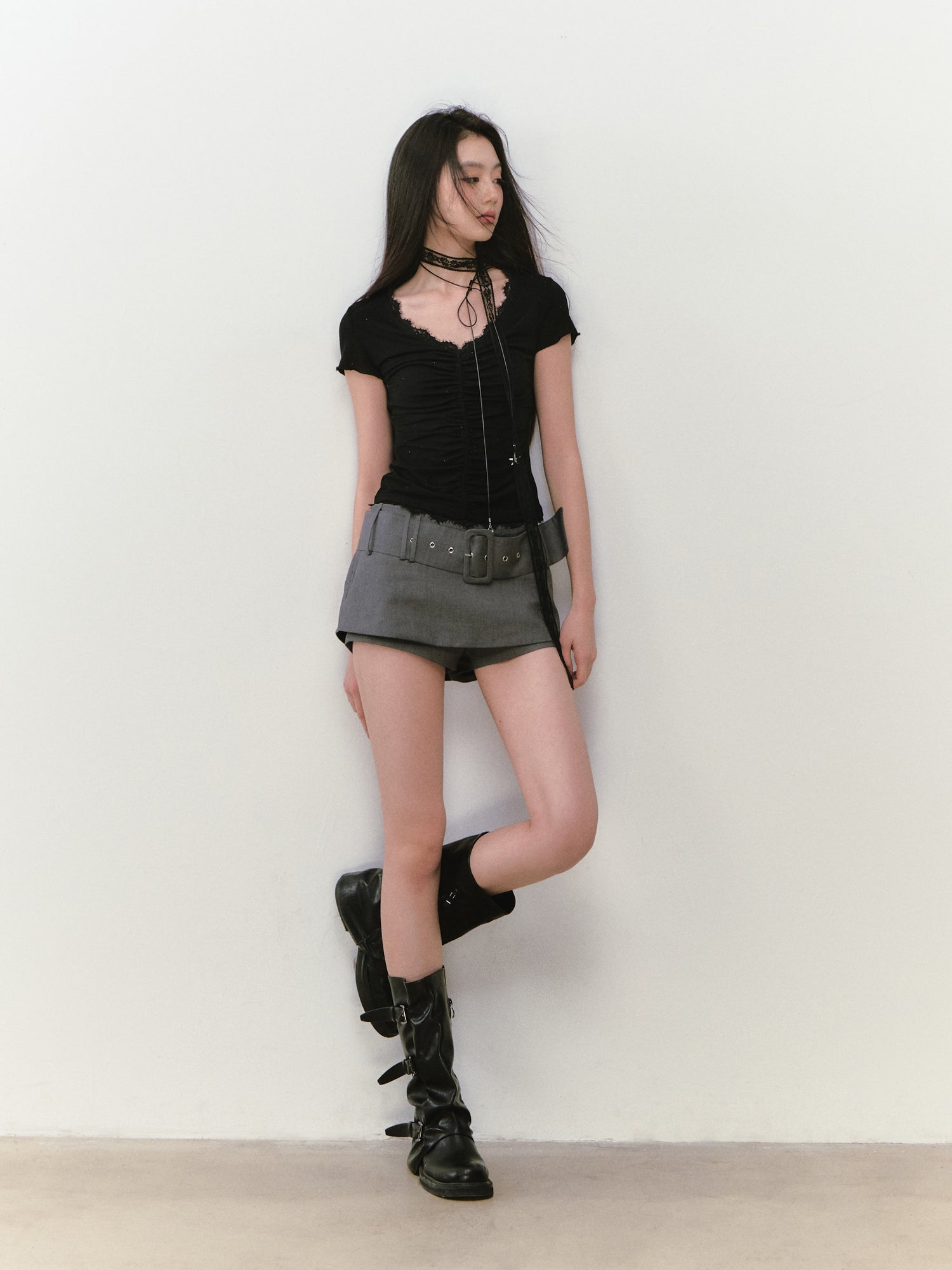 VIA PITTI VIABTP264 Lace backless beaded T-shirt
