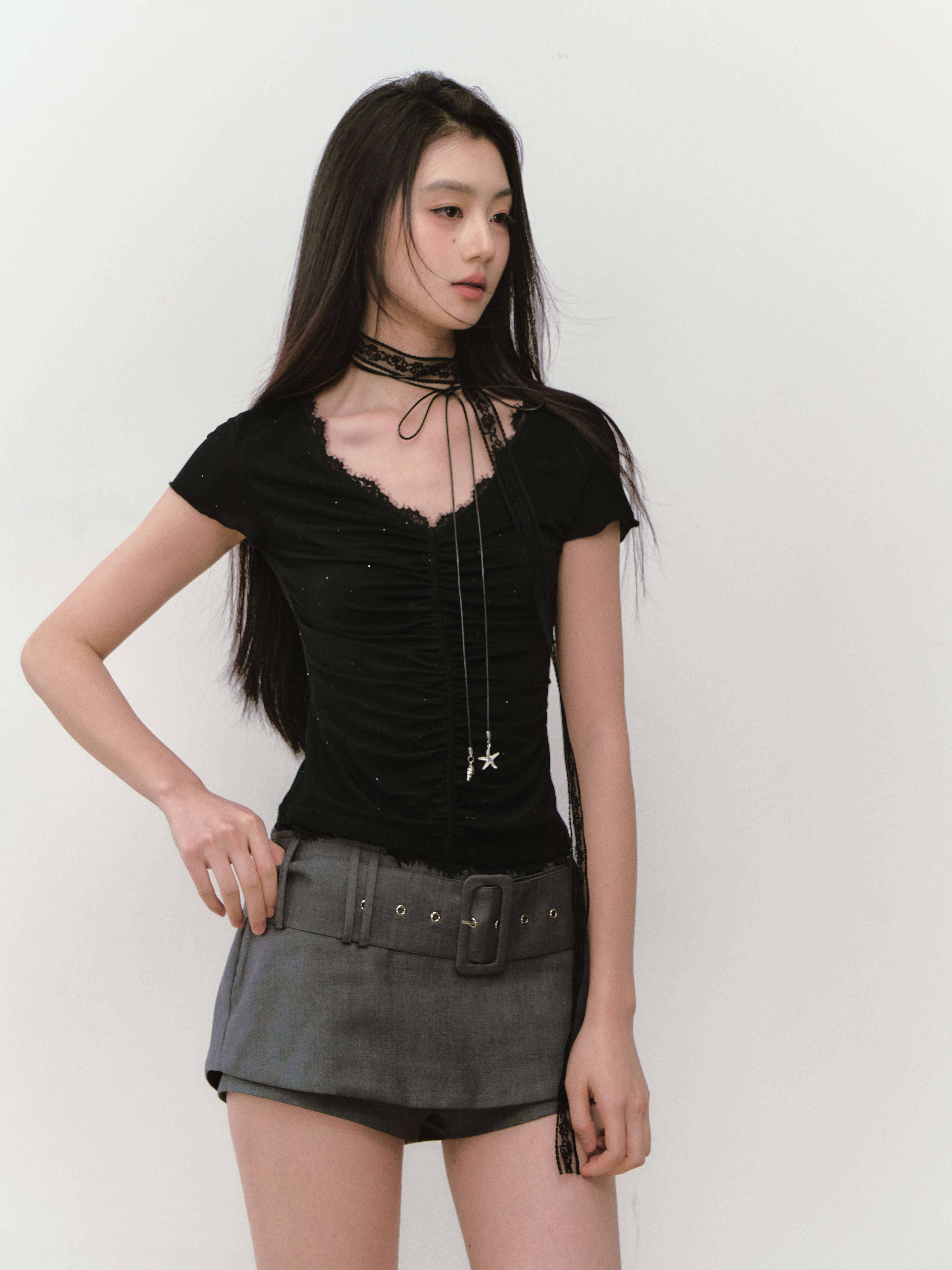 VIA PITTI VIABTP264 Lace backless beaded T-shirt