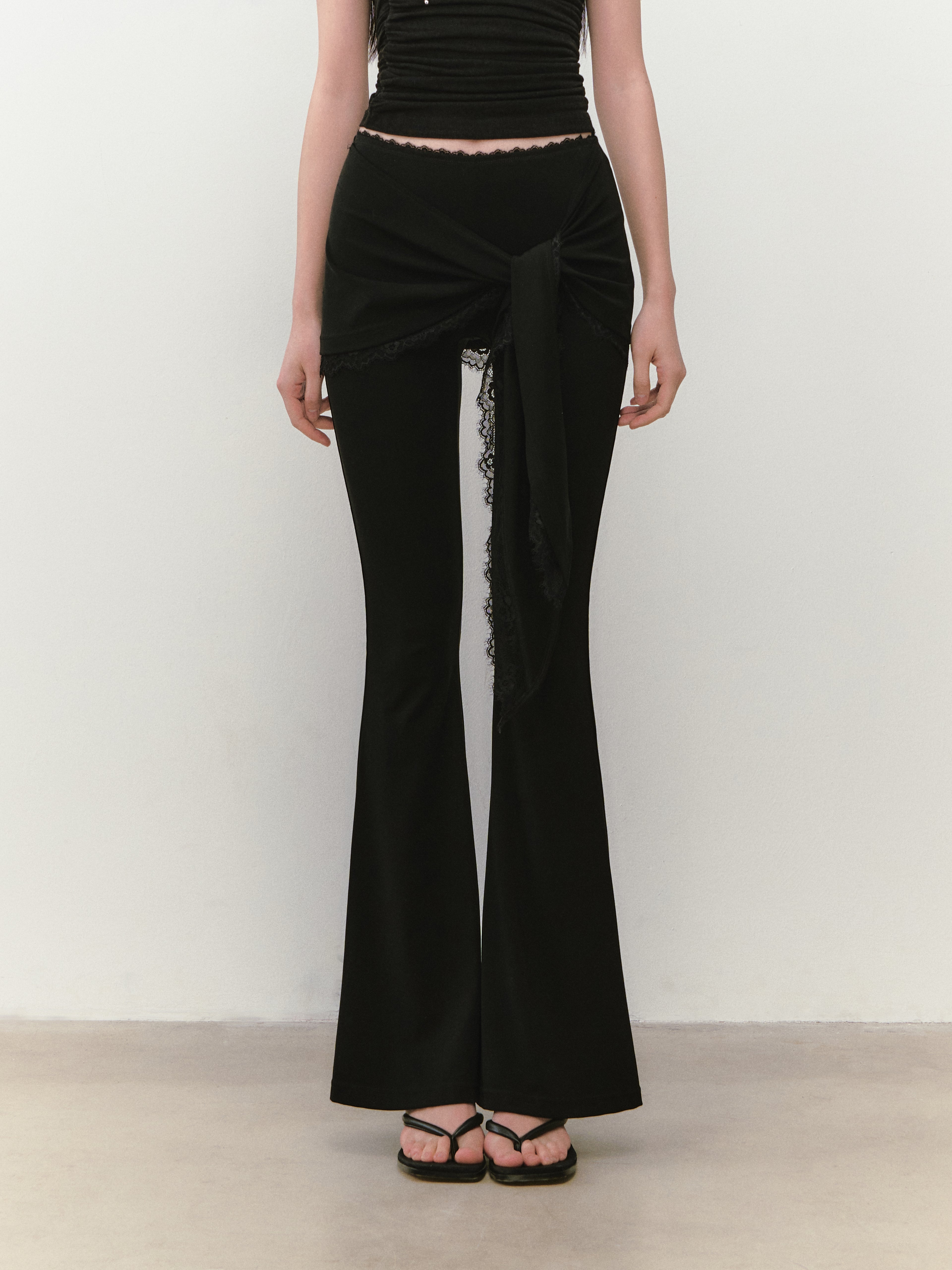 VIA PITTI VIABP354 Lace patchwork strap slim fit pants