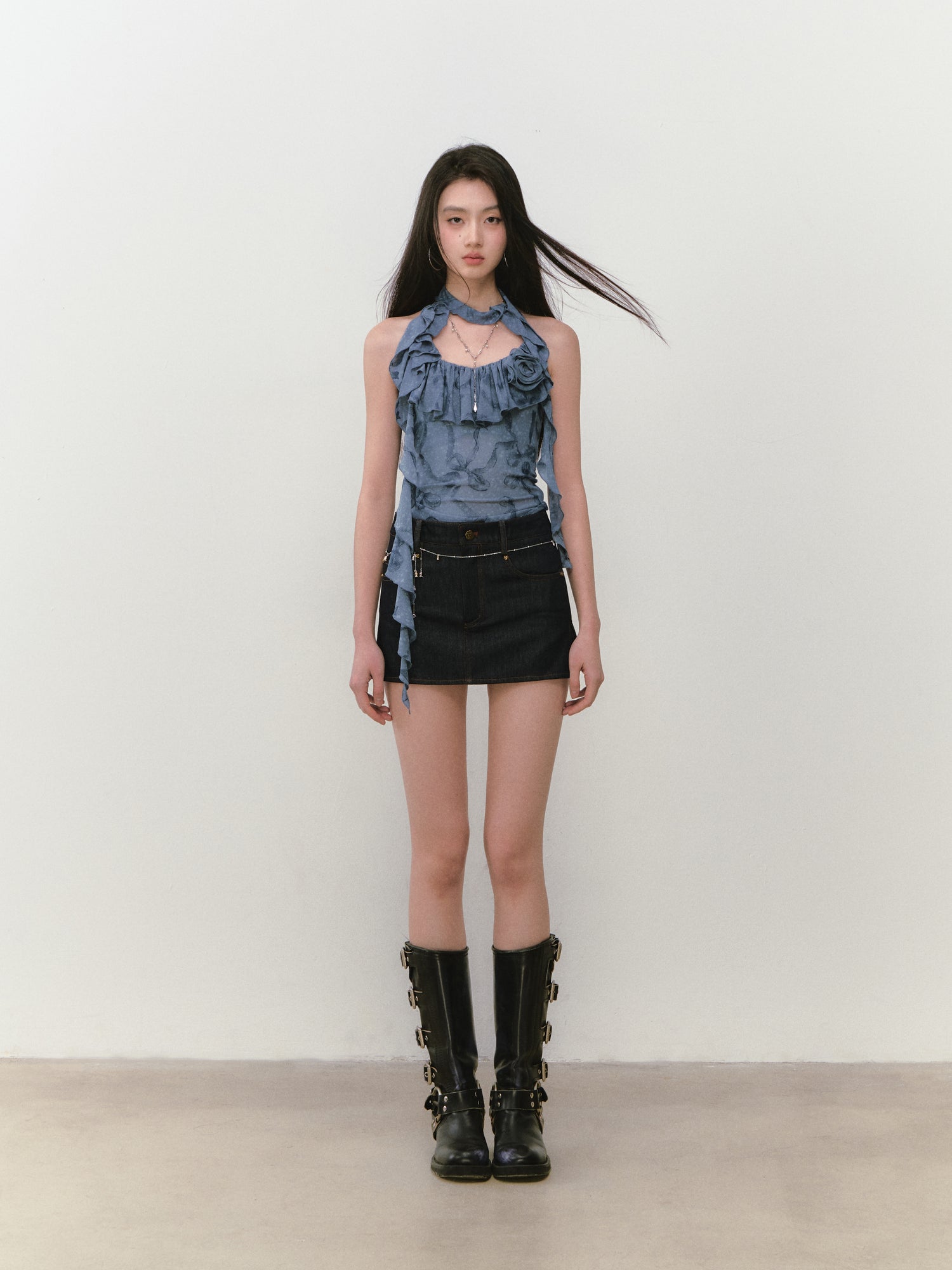 VIA PITTI VIABTP253 Flower ribbon halter neck vest (2color)