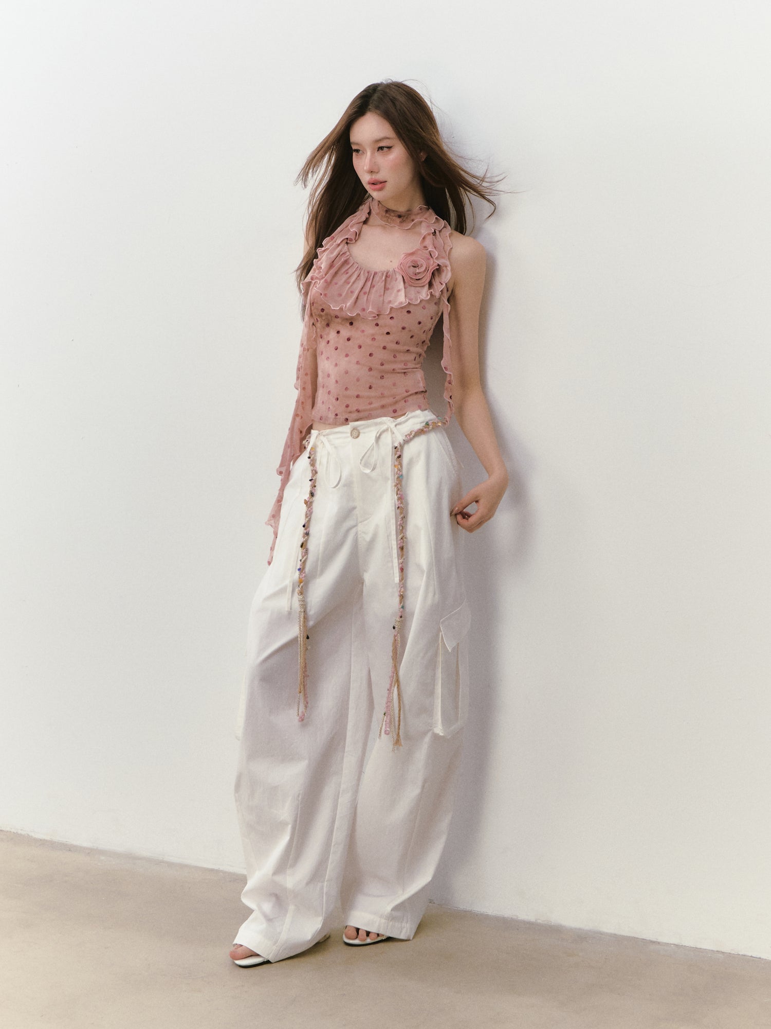 VIA PITTI VIABTP253 Flower ribbon halter neck vest (2color)
