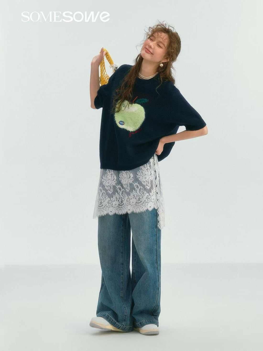 SOMESOWE S2508013 Fun Apple Short-Sleeve Sweater T-shirt