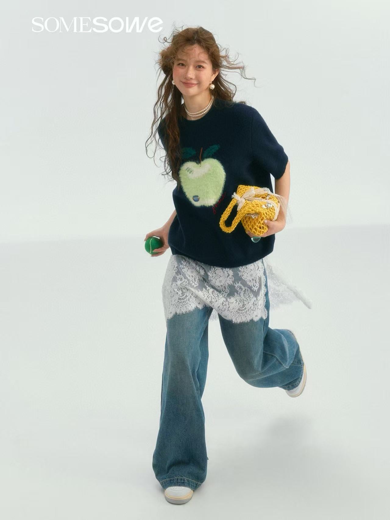 SOMESOWE S2508013 Fun Apple Short-Sleeve Sweater T-shirt