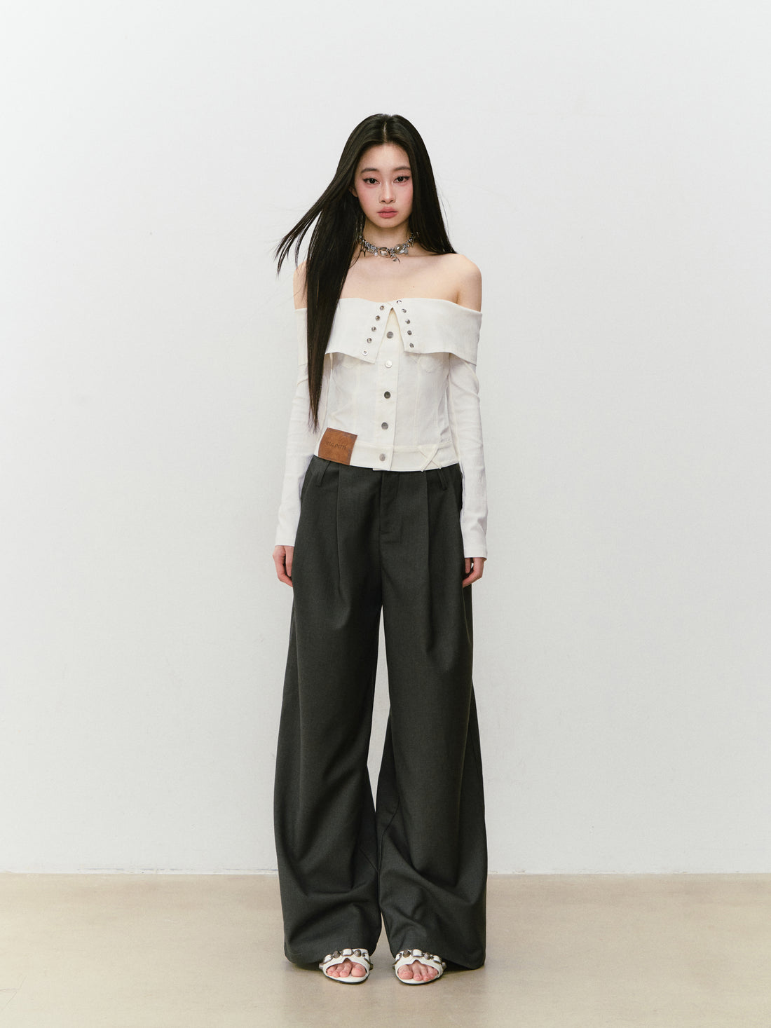 VIA PITTI VIABTP418 Waist cinched high stretch denim jacket